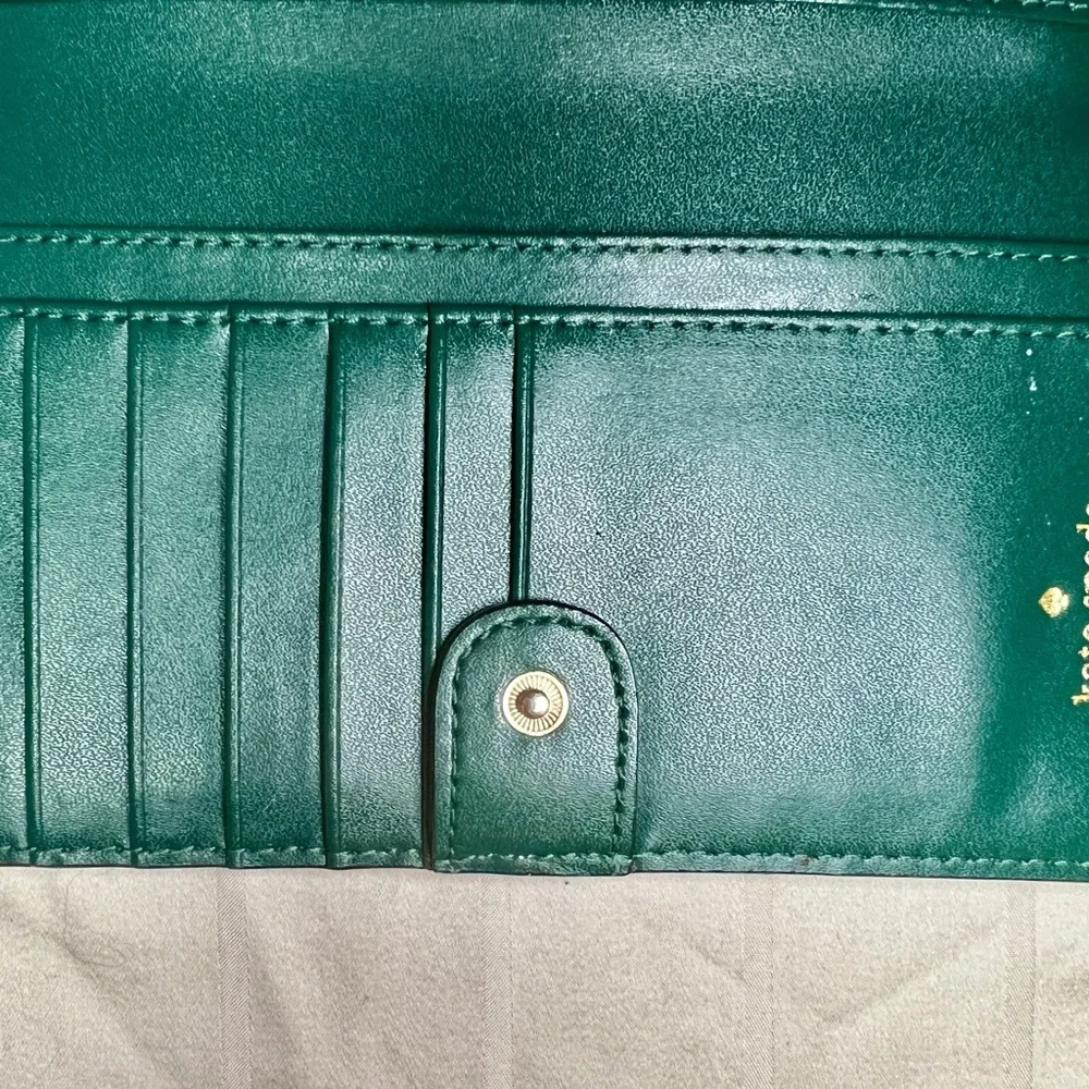 kate spade Green Leather Shoulder Bag with Matching Wallet